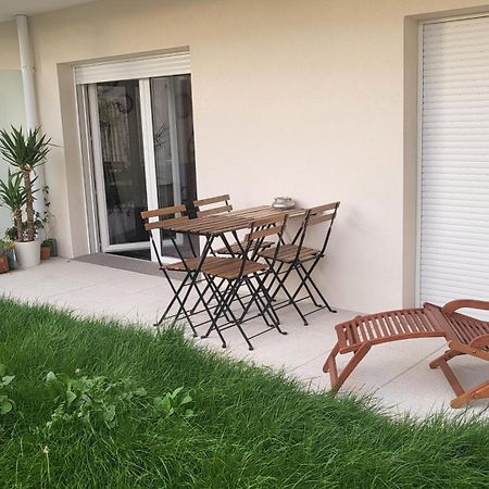 Appartement, Terrasse, Jardin, Parking Au Bord De Paris Noisy-le-Sec Exteriör bild