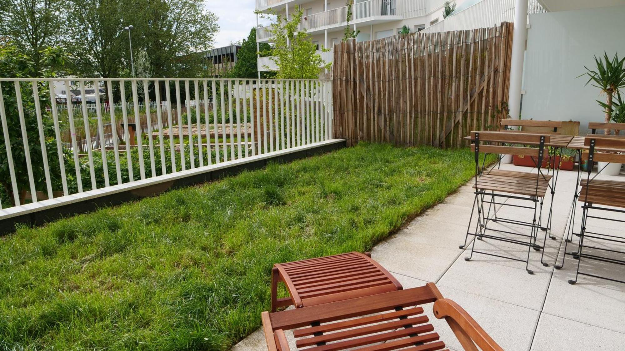 Appartement, Terrasse, Jardin, Parking Au Bord De Paris Noisy-le-Sec Exteriör bild